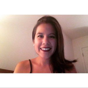 Meet your Posher, Cecilia